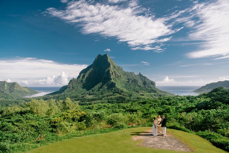 First ever wedding ceremony at the Belvedere in Moorea