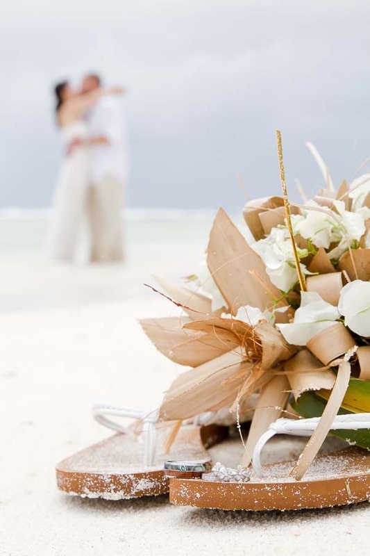 Best Places To Have A Beach Wedding Ceremony In Tahiti in 2021