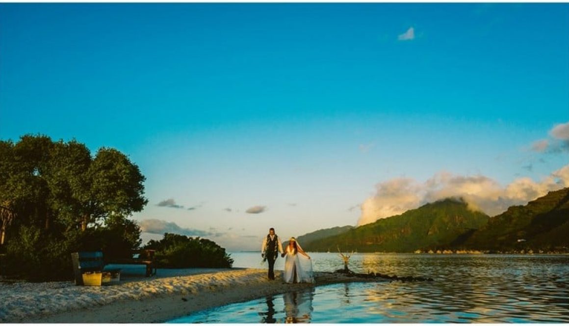 Tahiti elopements are the tops