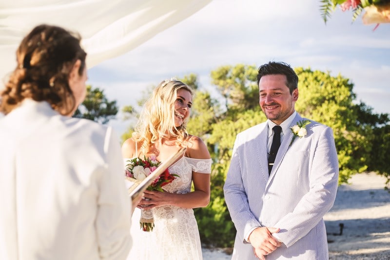 Anya & Thaddeus' ceremony in Moorea